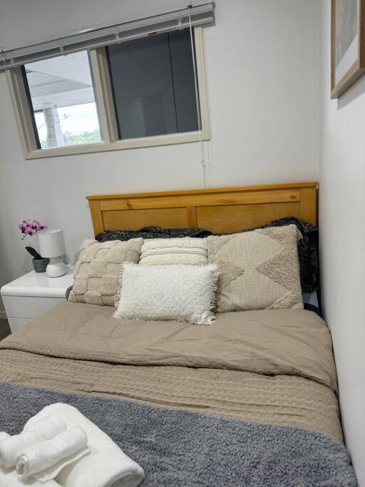 Immaculate 3 Bd 2 Bth Apartment -Free Carpark & Pool Auckland Ngoại thất bức ảnh